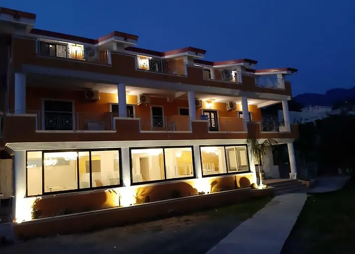 Hotel Le Quattro Rose Diamante